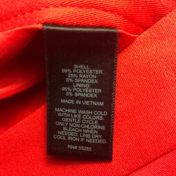 Sassy Red Peplum Pencil Skirt - Picture 5 of 5